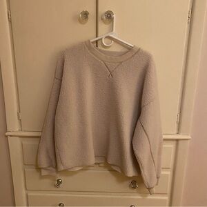American Eagle Ivory Crewneck